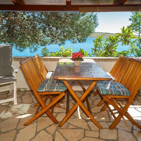 Holiday home Gentle Breeze